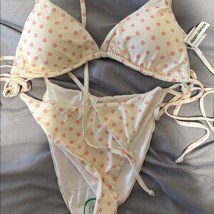 Dippin Daisy’s Bikini Set